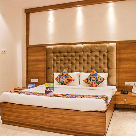 ורנאסי Fabhotel Prime Sarin Inn Heritage מראה חיצוני תמונה