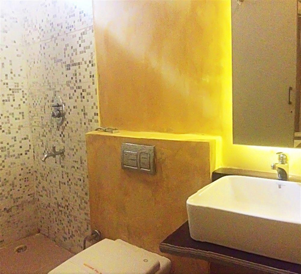 ורנאסי Fabhotel Prime Sarin Inn Heritage מראה חיצוני תמונה